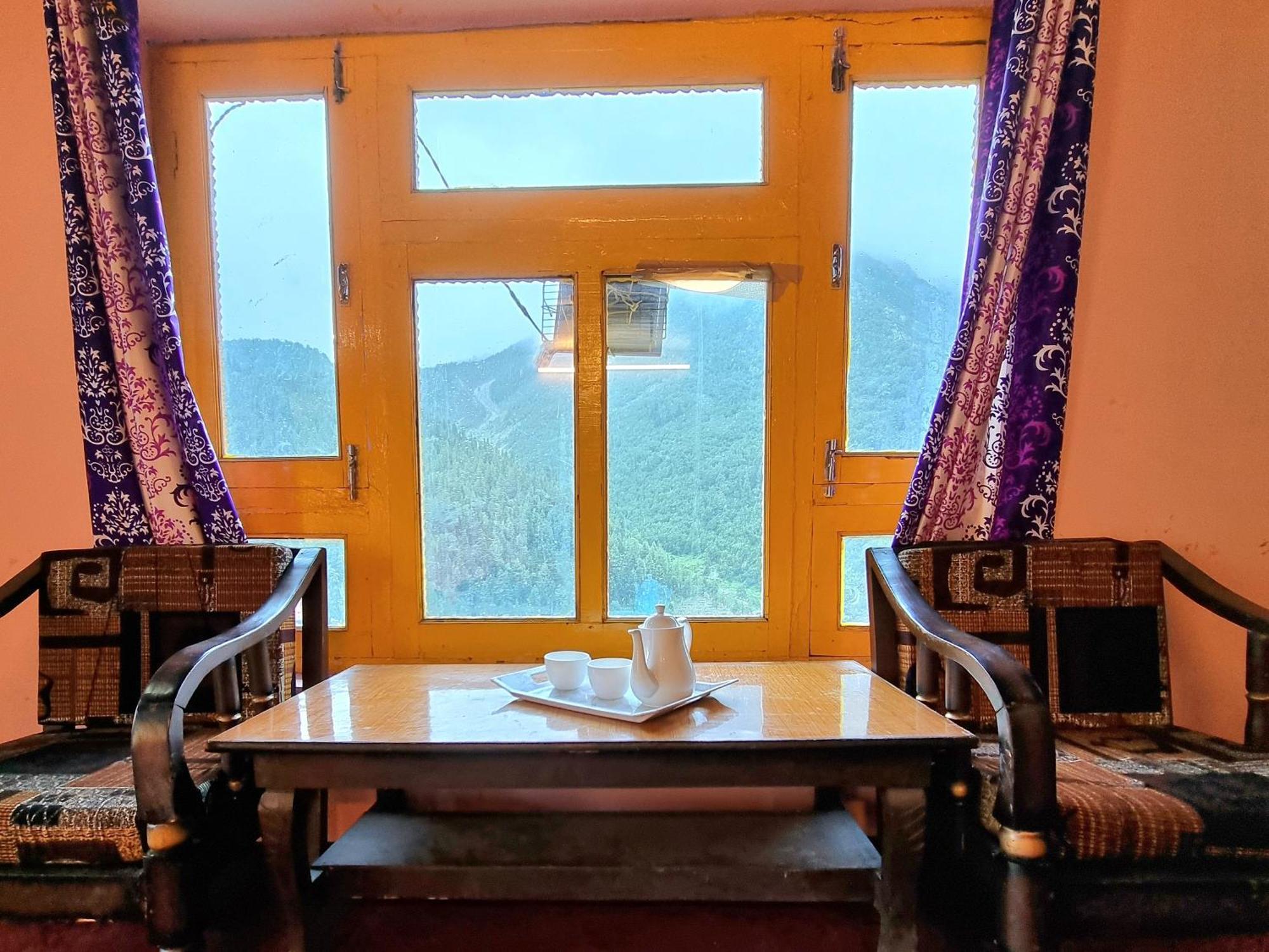 LAP Stays - Wanderer's Nest Chitkul Værelse billede